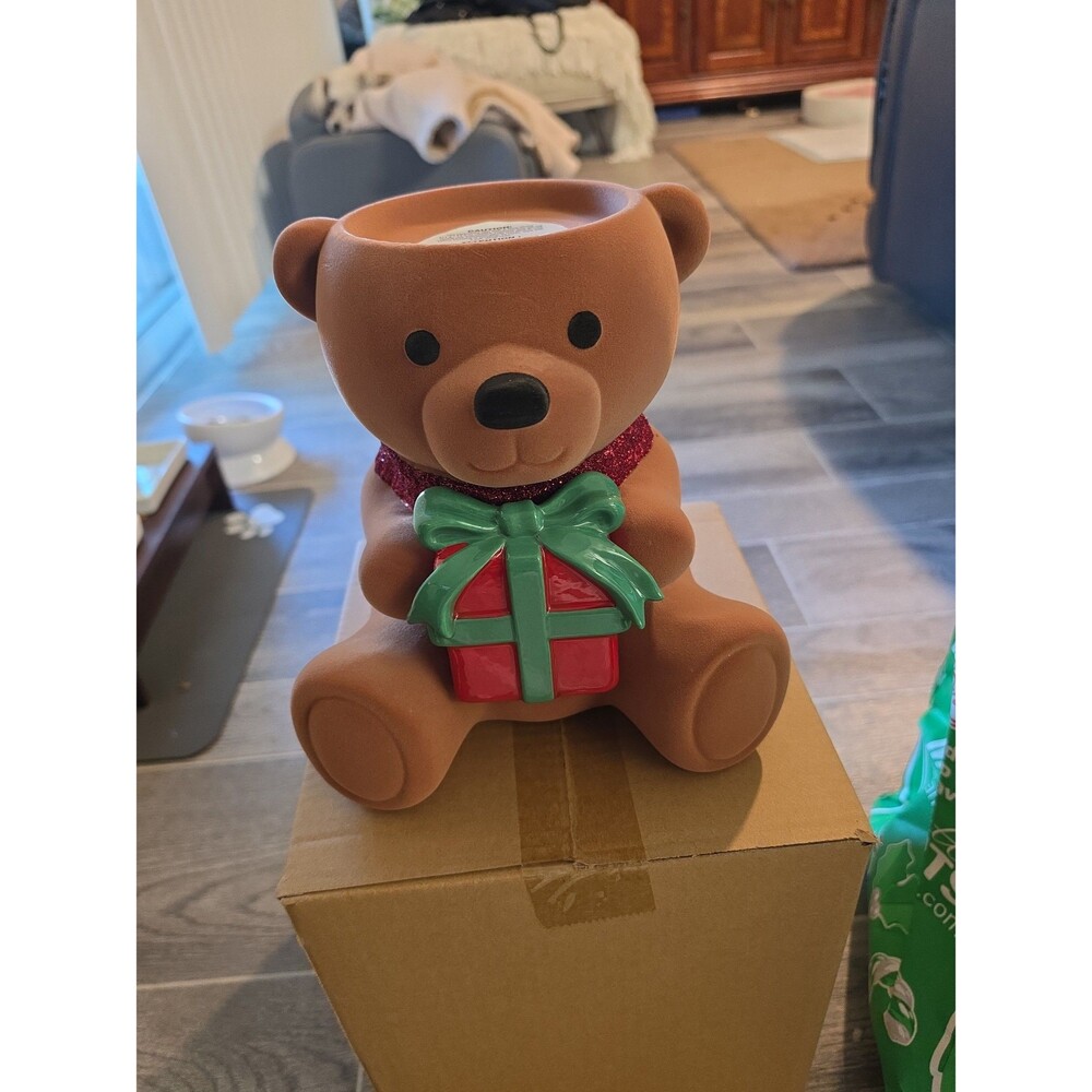 NIB Bath and Body Teddy Bear Candle Holder with Red Gift